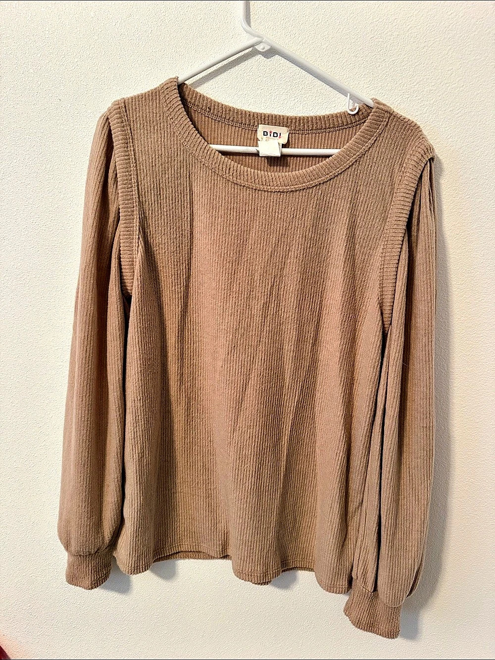 BIBI Ribbed Long Sleeve Top with Puff Shoulders, Brown, Medium